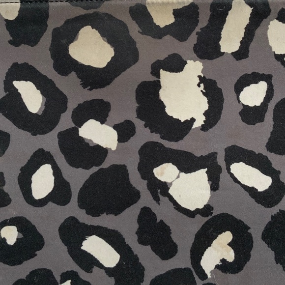MARC JACOBS Laptop Case Cheetah Print - Picture 6 of 6